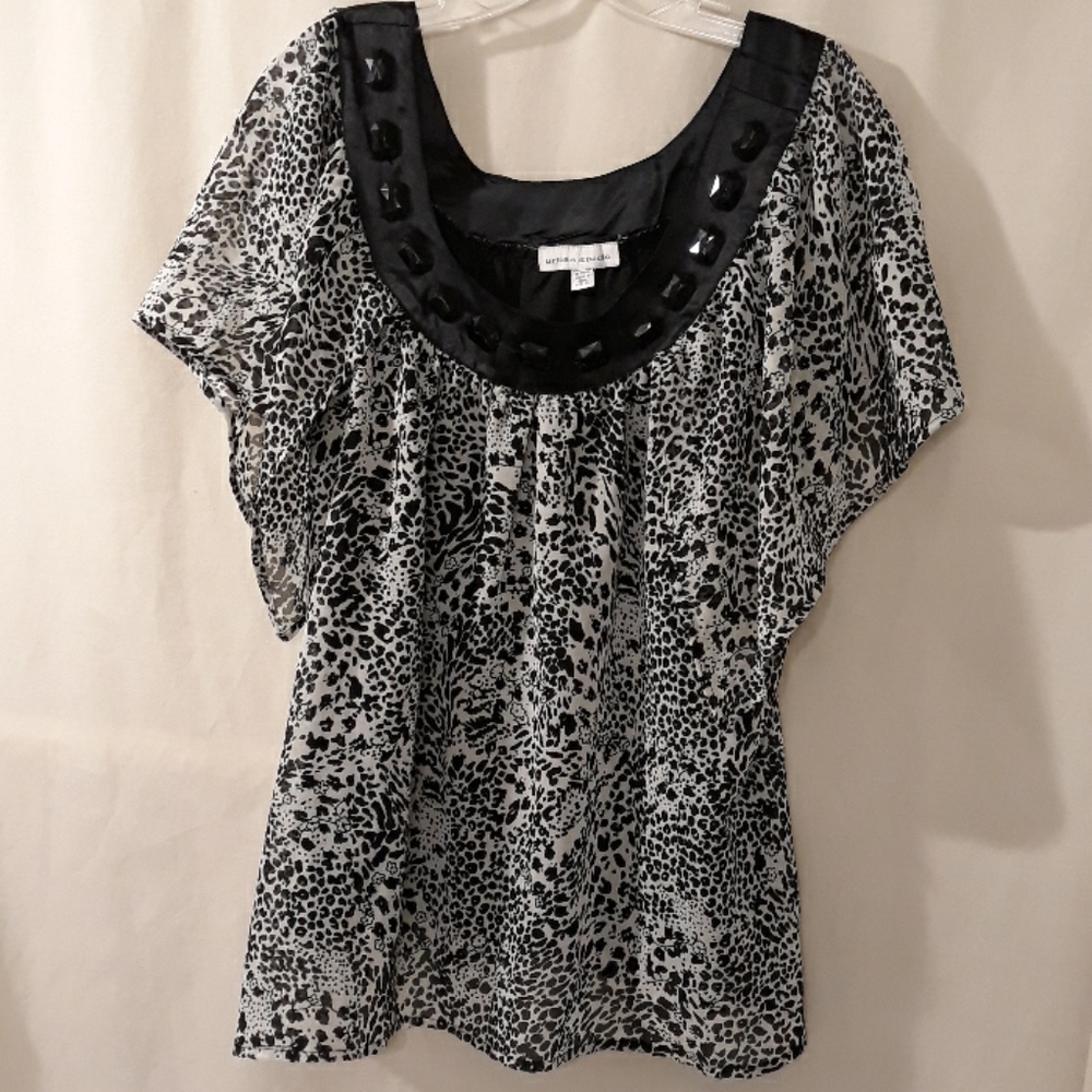 Urban Studio Blouse Size XL